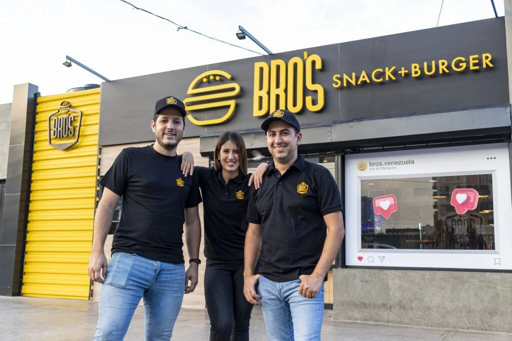 El equipo de Bro’s Snack + Burger